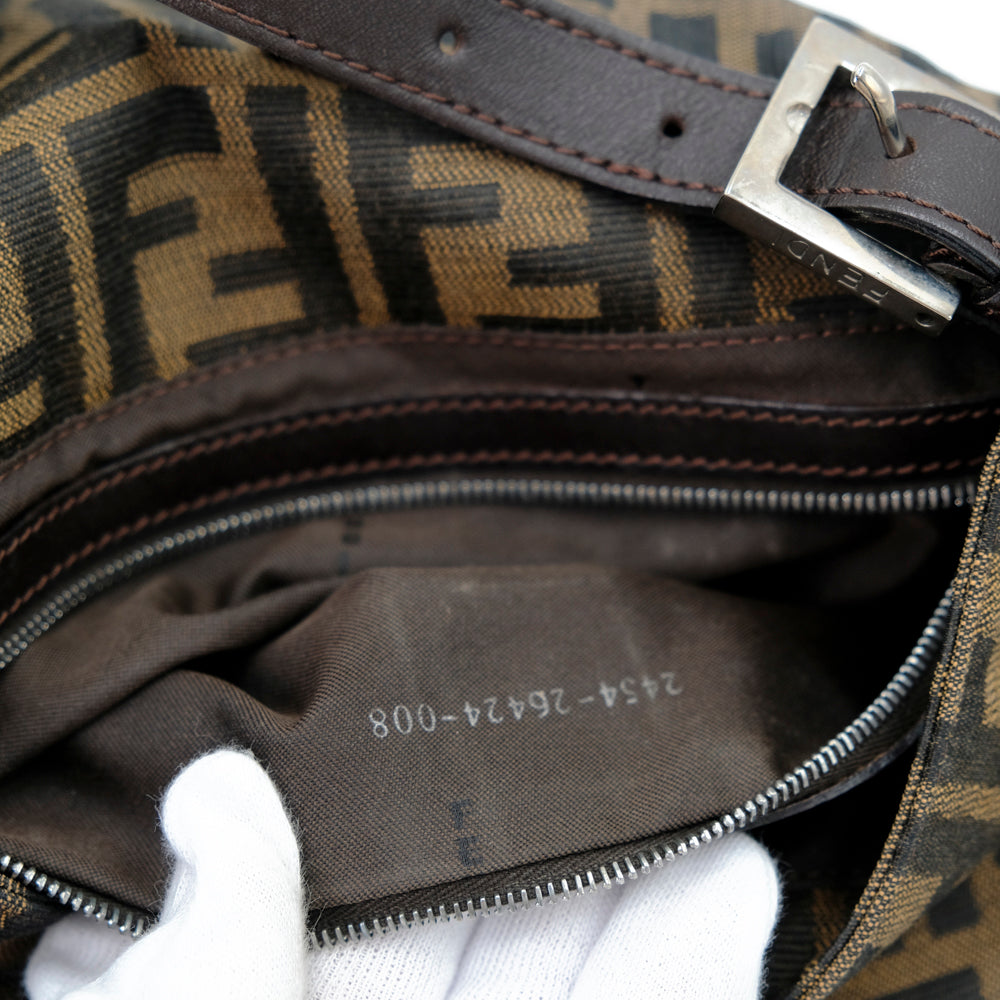 Fendi Brown Zucca Baguette 法棍包